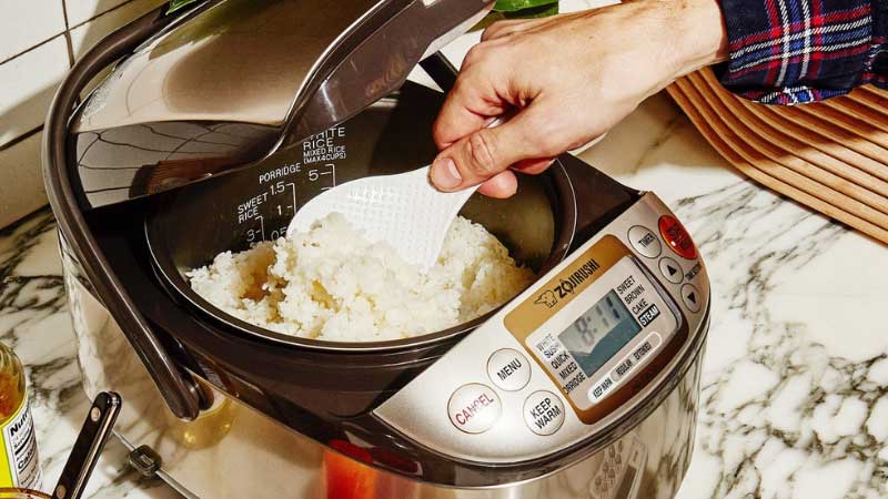 Clean Sticky Rice, Remove Limescale, Black Stains From A Rice Cooker