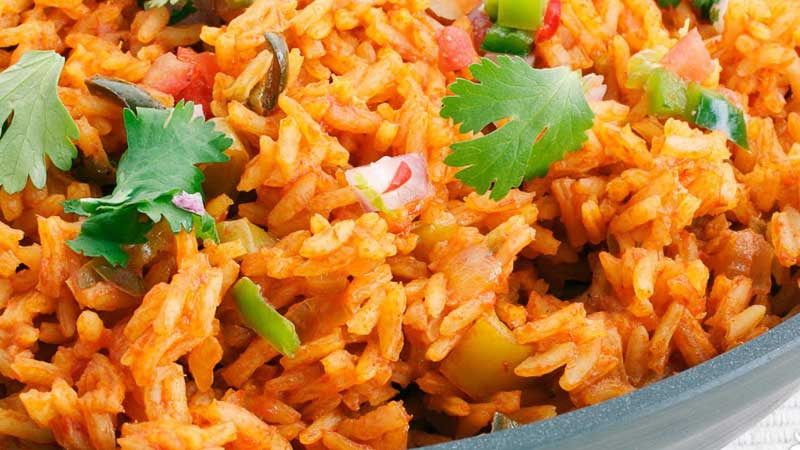 How to Make Spanish Rice in a Rice Cooker
