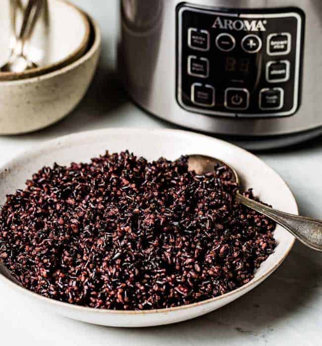 How to cook black rice in a rice cooker