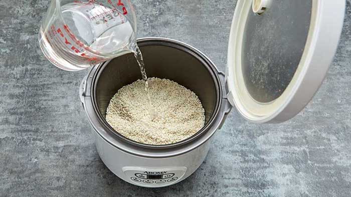 How to cook sticky rice in a rice cooker