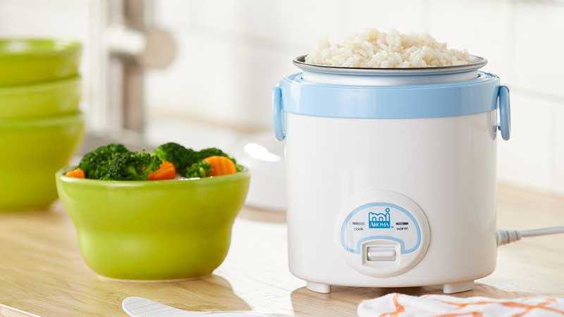 Is Rice in Rice Cooker Safe