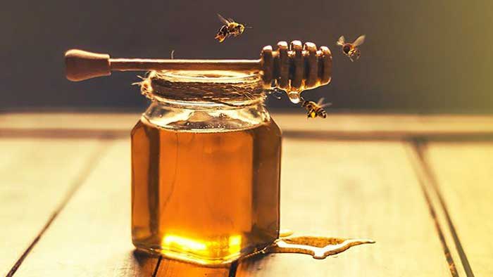 How to Enjoy Honey and at the Same Time be Healthy